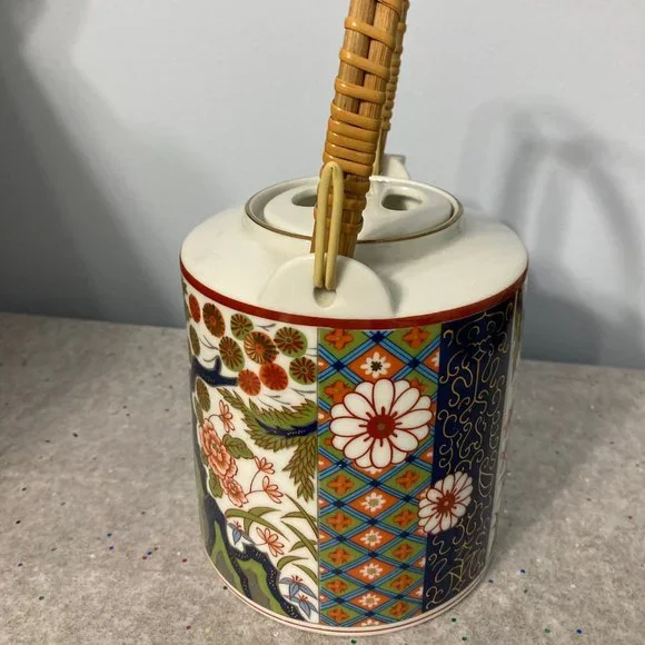 Ceramic Teapot - Picture 7 of 13